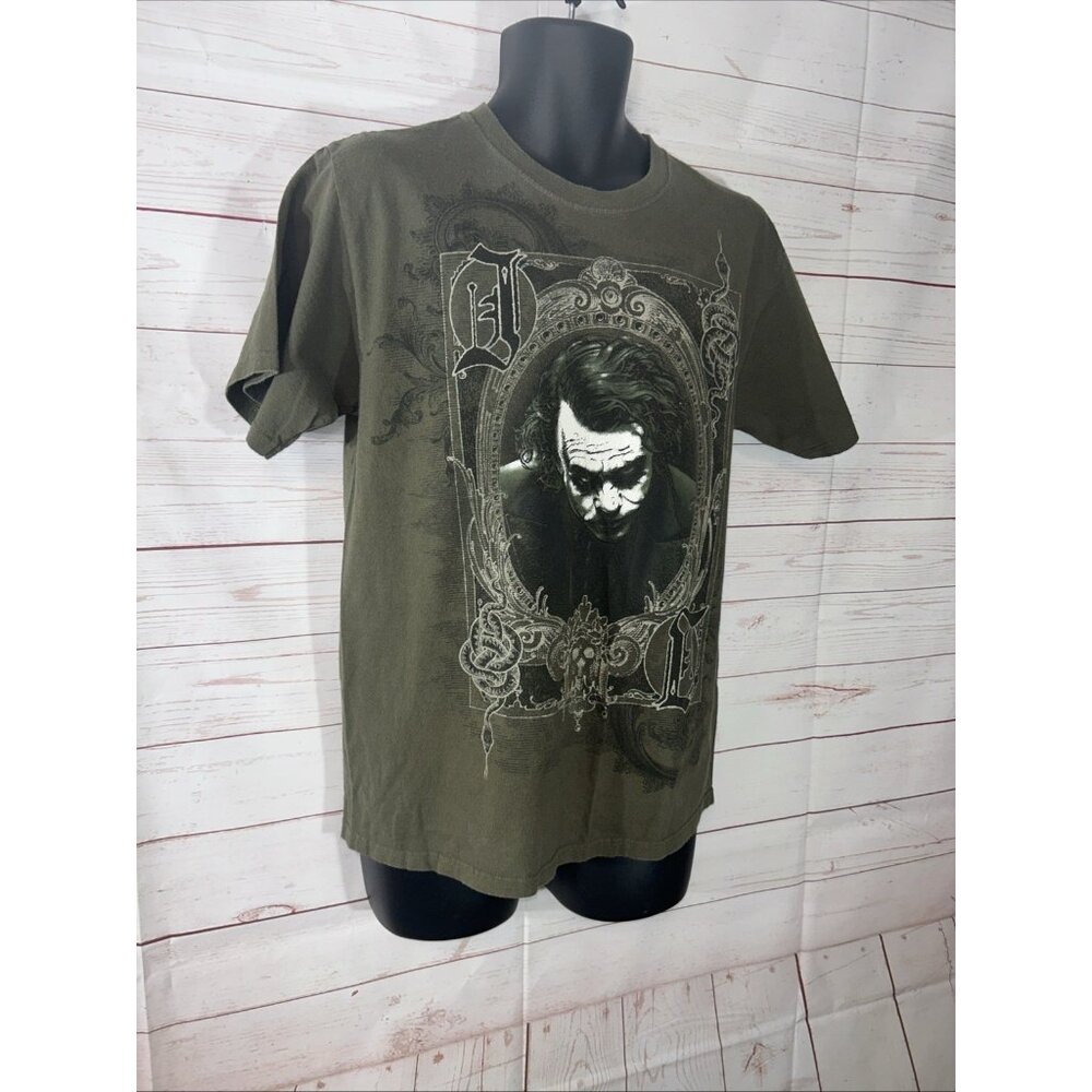 Vtg 2009 Dark Knight Joker Playing Card T-Shirt Size Medium Heath Ledger Batman View 3